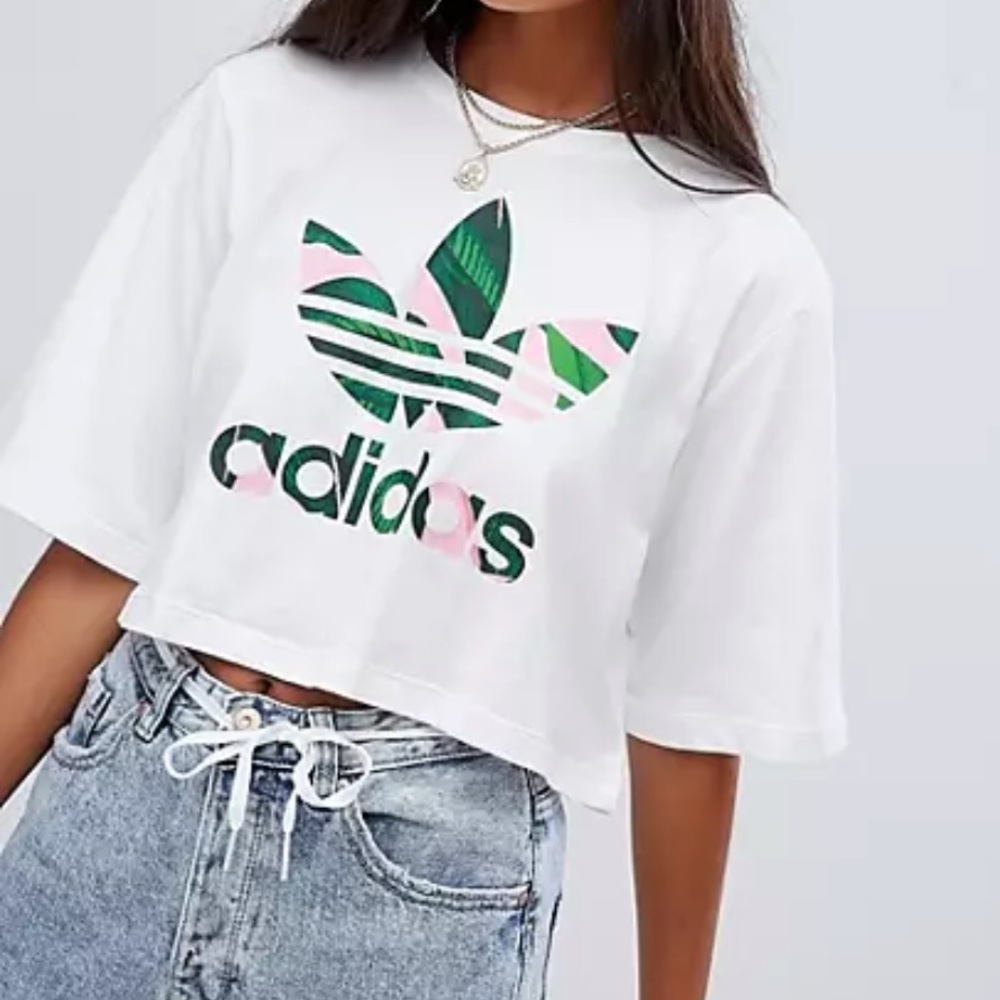 Adidas Logo Crop Top 🌴 💗 XS NWOT